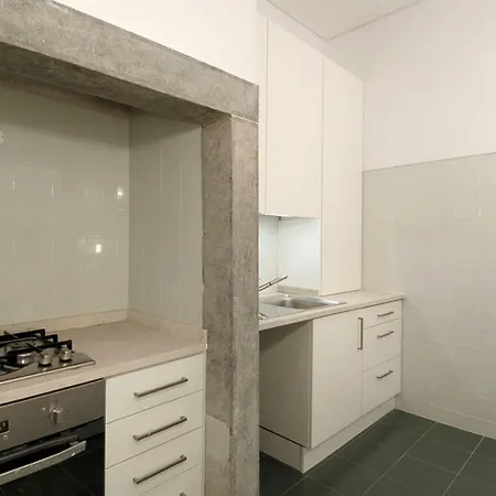 Saldanha Apartament *